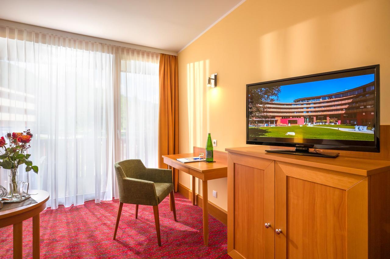Vivea Gesundheitshotel Bad Goisern Kültér fotó